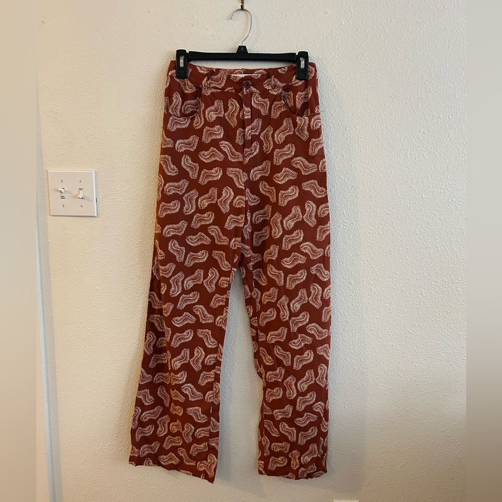 Zara Terracotta Leaf Print Pants